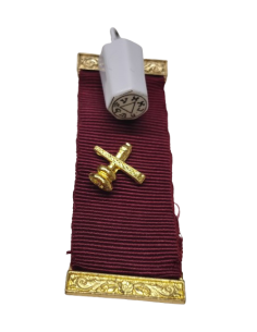 Bijou de Poitrine de Maitre de Marque ECOSSAISE (ARE)